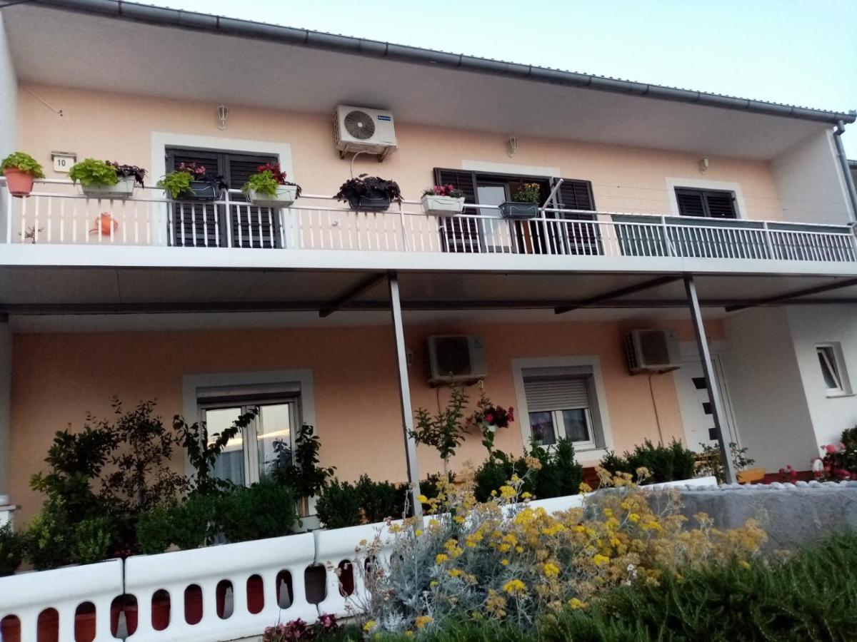 Apartment Lana Senj  Exteriér fotografie